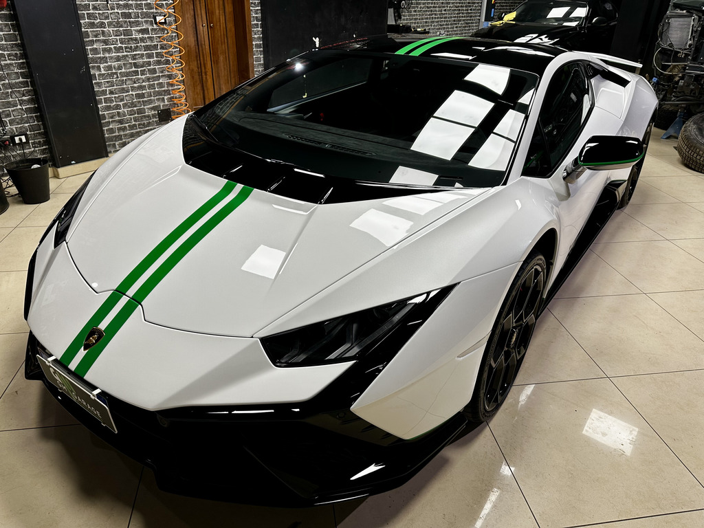 Lamborghini HURACAN TECNICA 